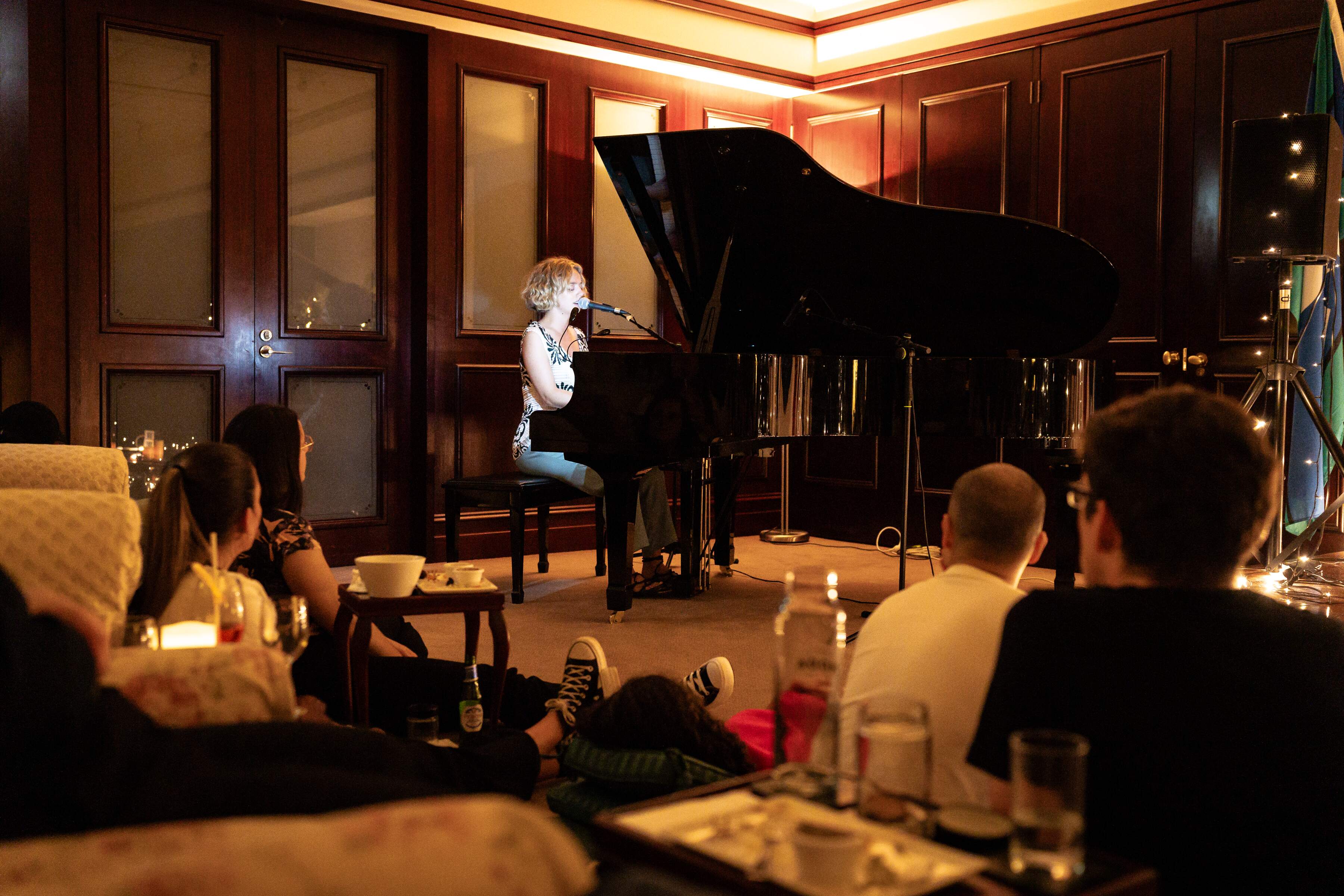 Concerts in NYC Venus Sofar Sounds