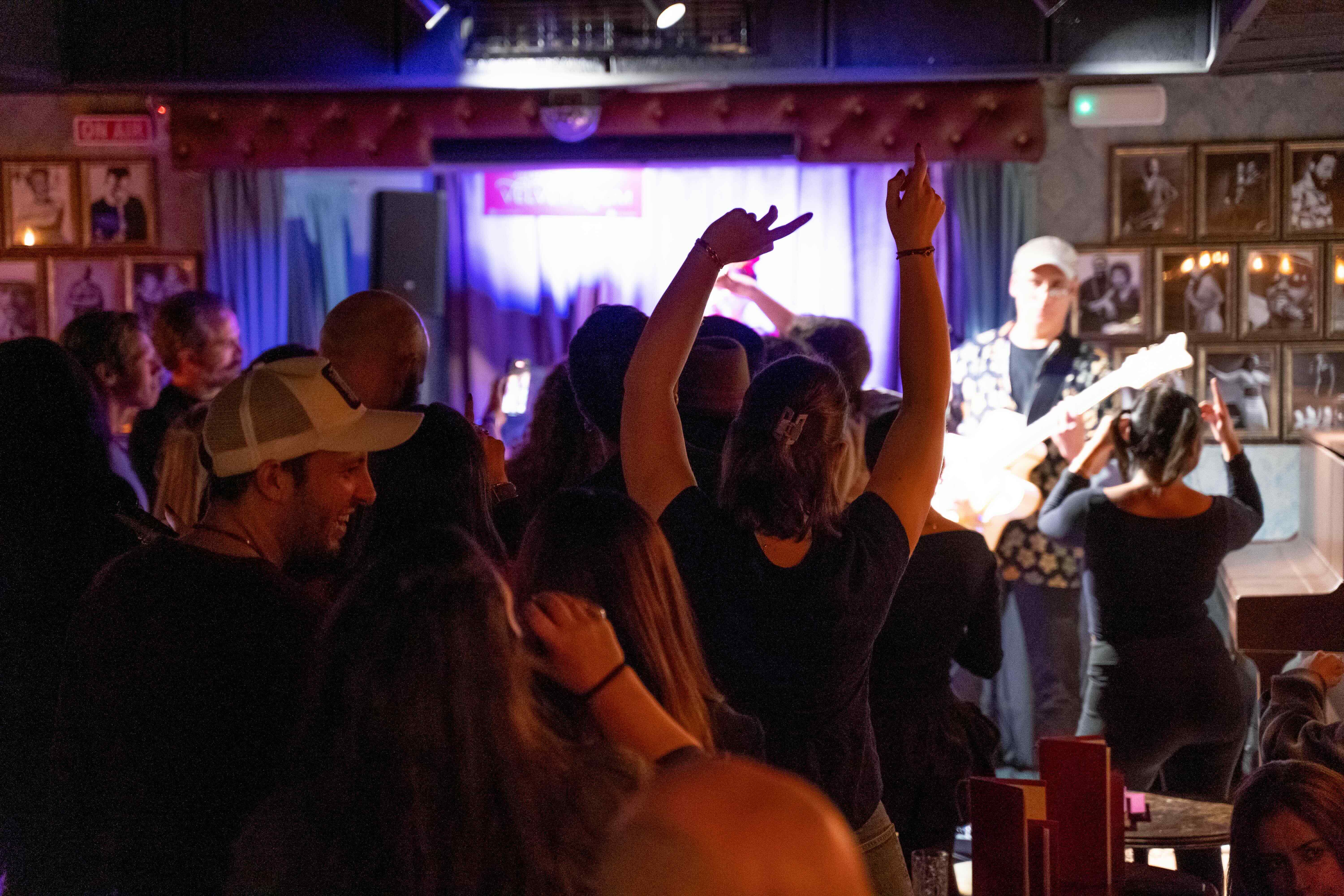 Event Series: Sofar Singles Mingle