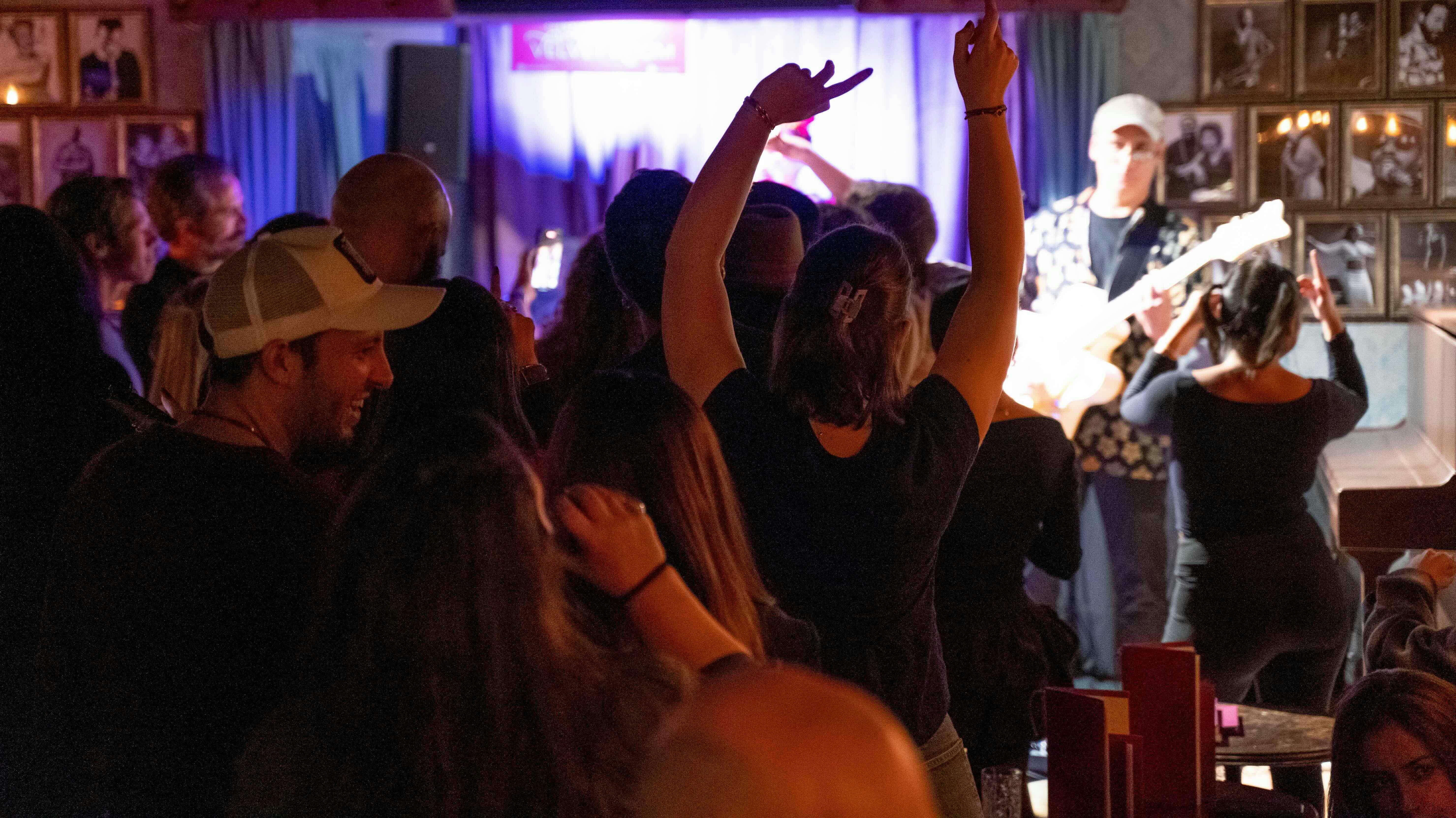 Event Series: Sofar Singles Mingle